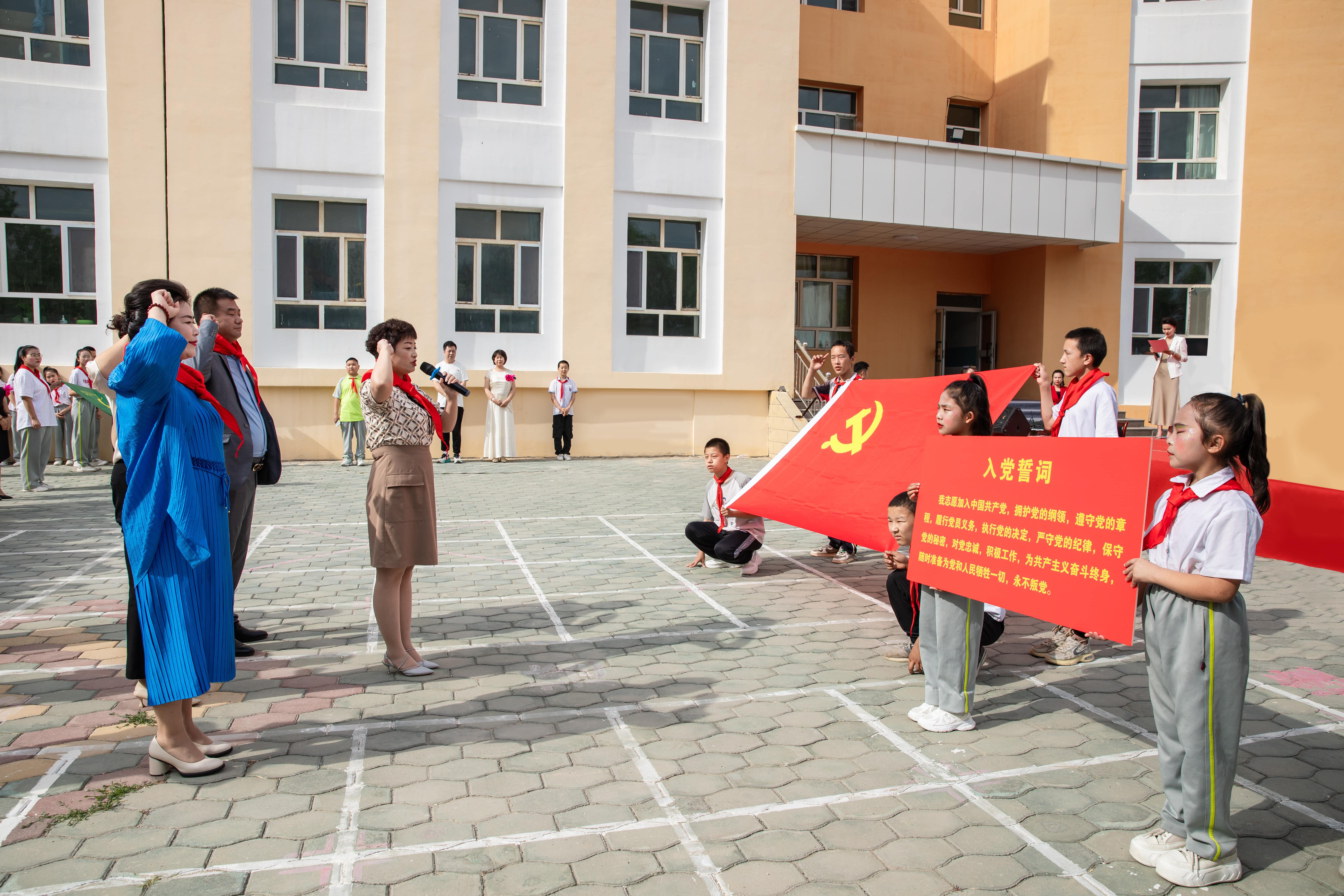 第251所 新疆昌吉州玛纳斯县北五岔镇leyu·乐鱼(中国)体育官方网站王俊英学校