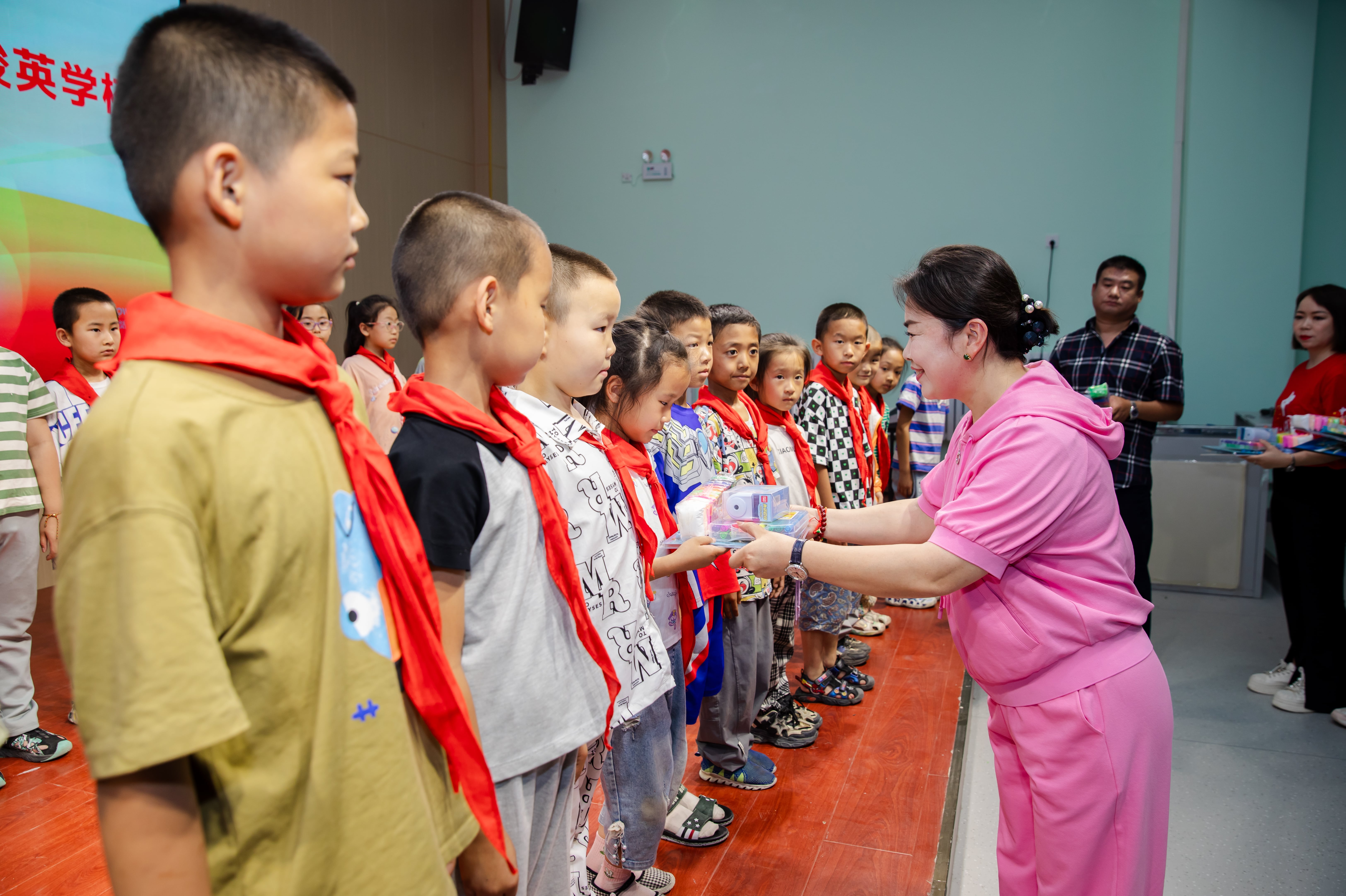 第251所 新疆昌吉州玛纳斯县北五岔镇leyu·乐鱼(中国)体育官方网站王俊英学校