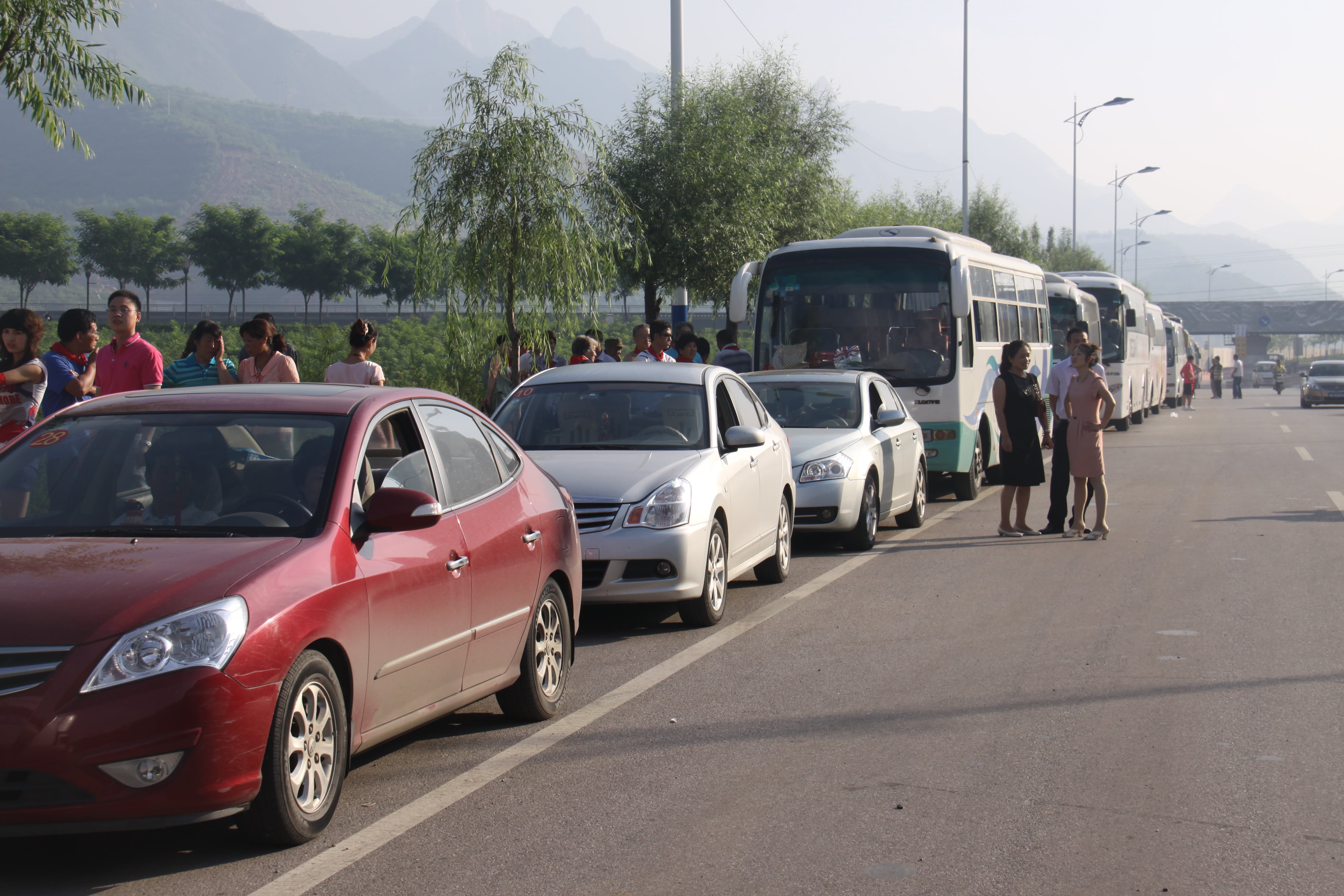 第17所 承德市乌龙矶leyu·乐鱼(中国)体育官方网站牛艳玲小学