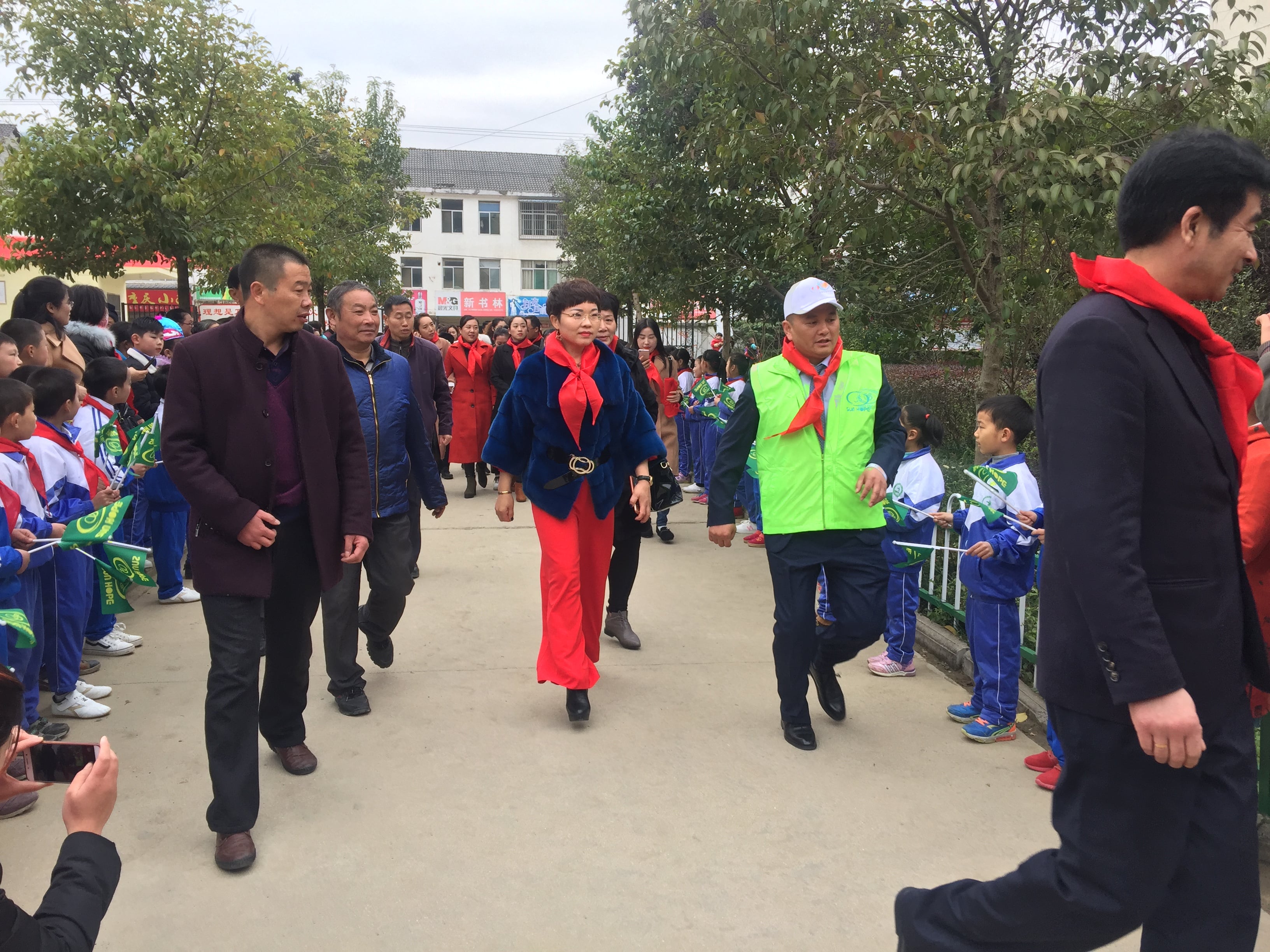 第132所 安庆市岳西县菖蒲leyu·乐鱼(中国)体育官方网站程解勤小学