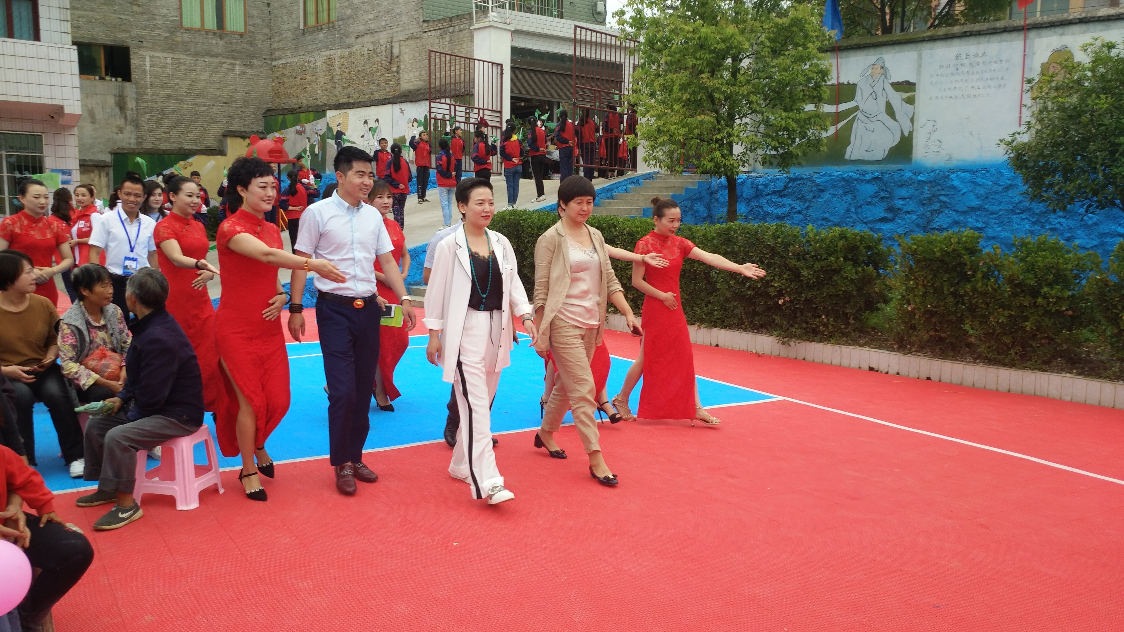 第148所 固阳县新世纪leyu·乐鱼(中国)体育官方网站吴彩勤小学