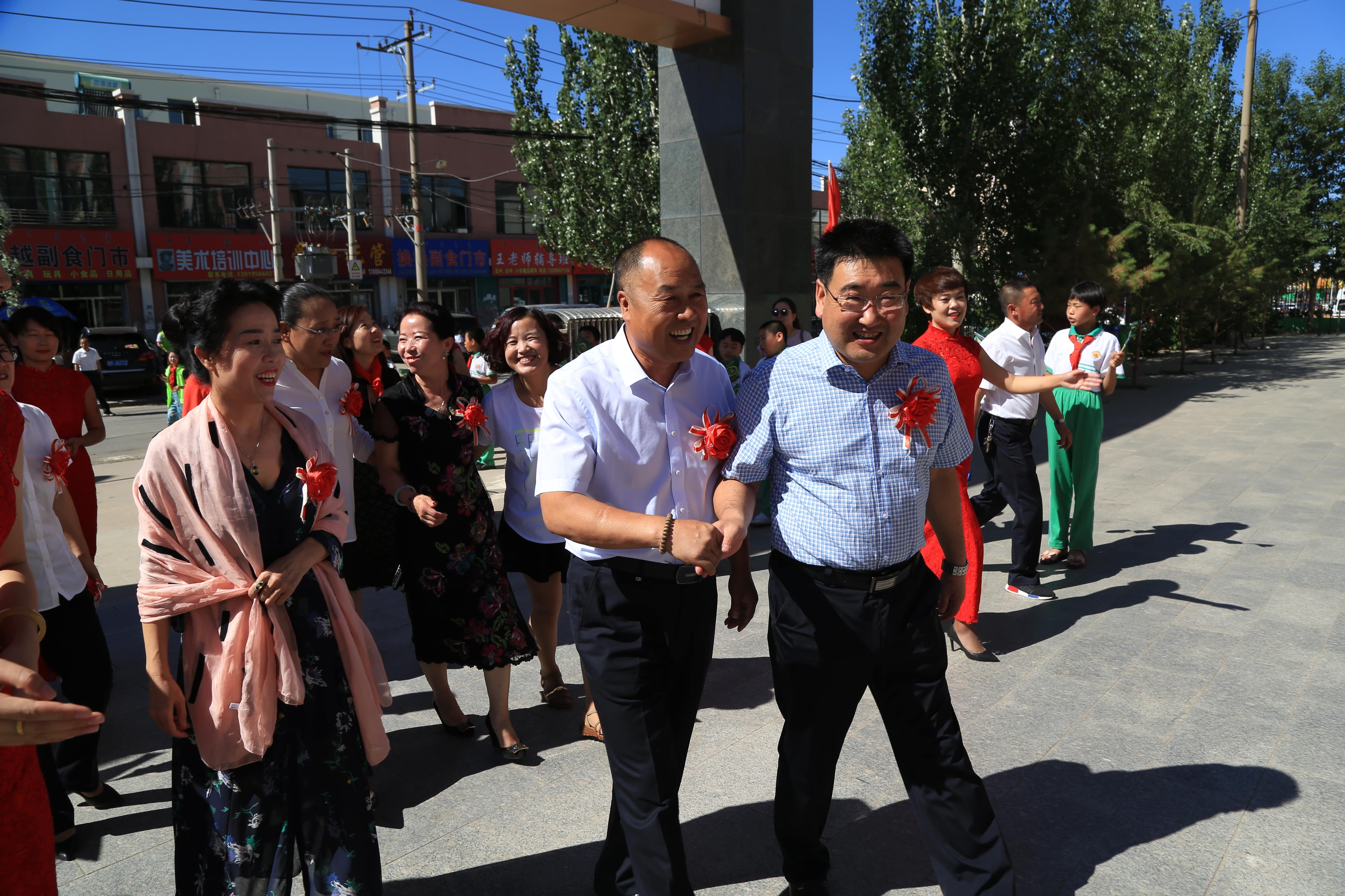 第157所 固阳县团结巷leyu·乐鱼(中国)体育官方网站刘金萍小学